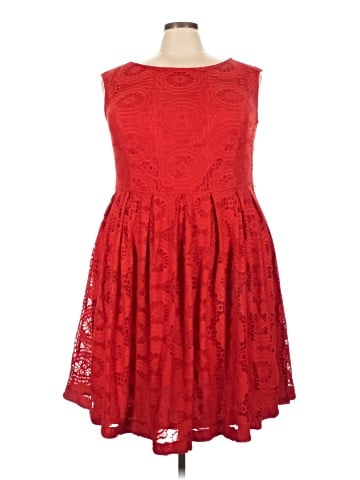 Roz & Ali Cocktail Dress (view 1)
