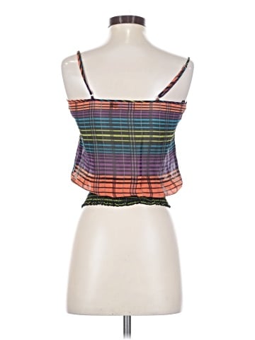 Wish Sleeveless Top (view 2)