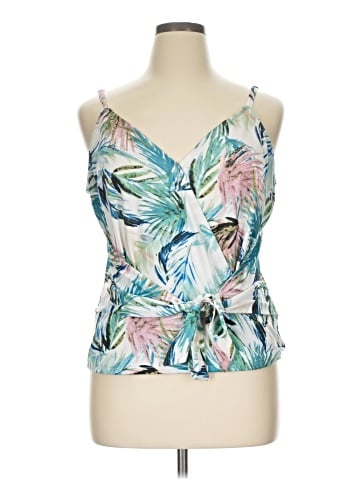 FASHION TO FIGURE Sleeveless Blouse (view 1)