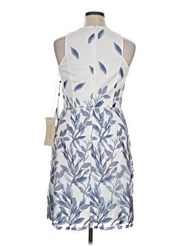 Adrianna Papell Casual Dress (view 2)