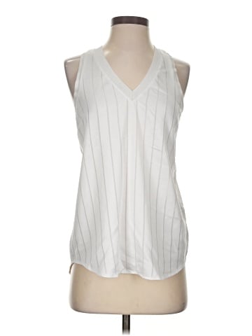 Guess Sleeveless T-Shirt (view 1)