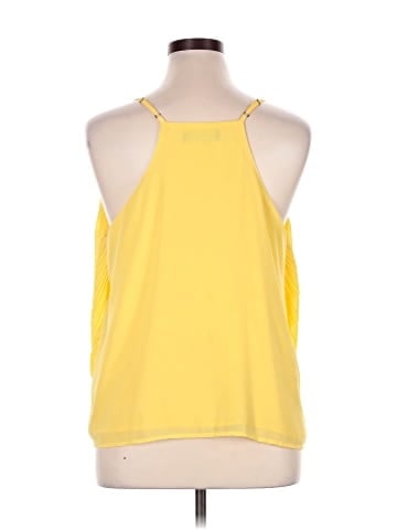 FASHION TO FIGURE Sleeveless Blouse (view 2)