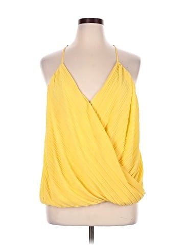 FASHION TO FIGURE Sleeveless Blouse (view 1)