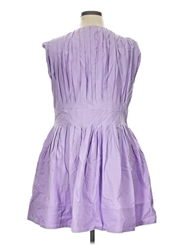 Banana Republic Cocktail Dress (view 2)
