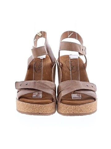 Taos Wedges (view 2)