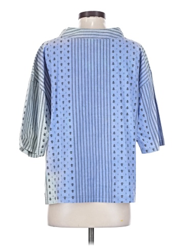Chico's Design 3/4 Sleeve Blouse (view 2)