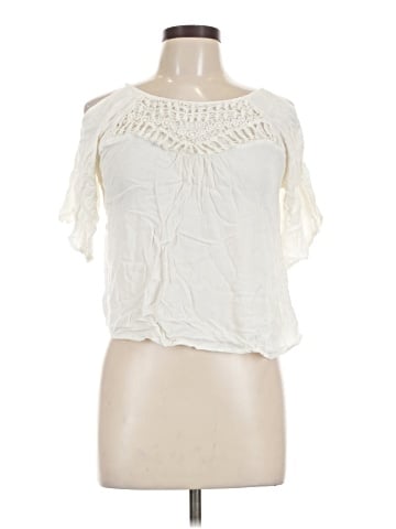 Xhilaration Short Sleeve Blouse (view 1)