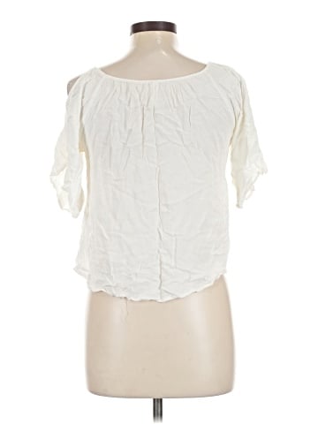 Xhilaration Short Sleeve Blouse (view 2)