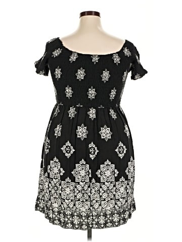 Xhilaration Casual Dress (view 2)