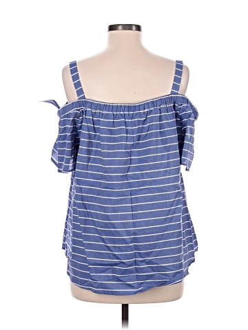 London Times Sleeveless Blouse (view 2)