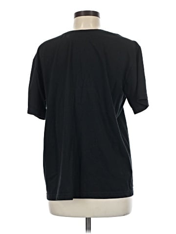 Lizwear by Liz Claiborne Short Sleeve T-Shirt (view 2)