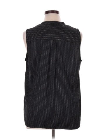 Banana Republic Sleeveless Button-Down Shirt (view 2)