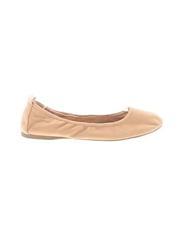 Universal Thread Flats (view 1)