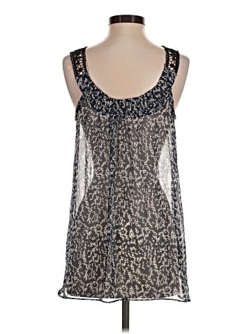 Quintessential Sleeveless Blouse (view 2)