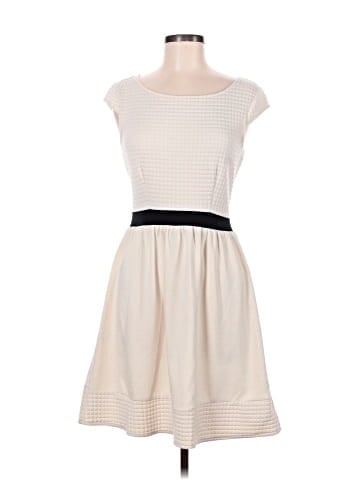 Xhilaration Casual Dress (view 1)
