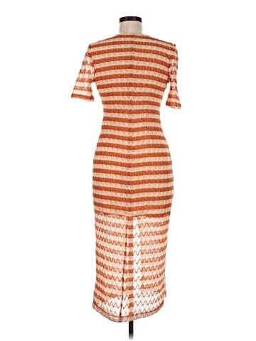 Urban Outfitters Casual Dress (view 2)