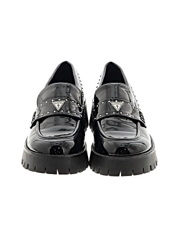Guess Flats (view 2)