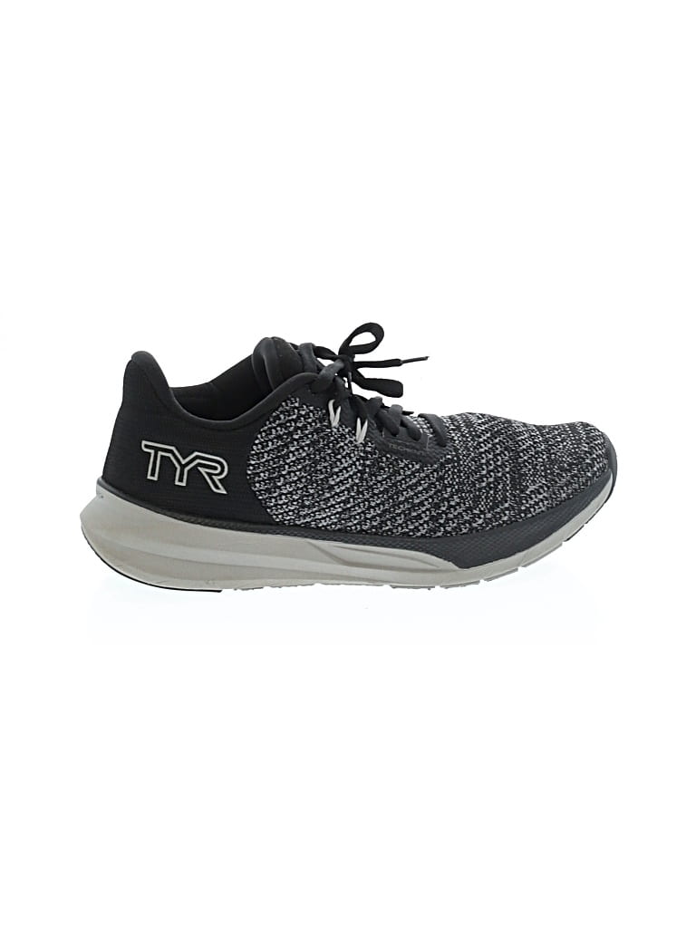 Pre-owned Tyr Sneakers In Gray
