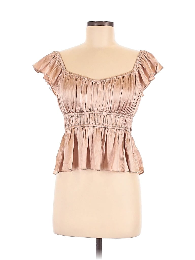 Lush Sleeveless Blouse In Tan