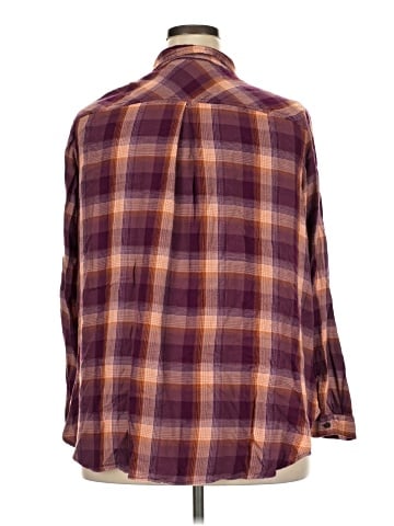 Terra & Sky Long Sleeve Button-Down Shirt (view 2)