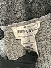 For The Republic Houndstooth Gray Pullover Sweater Size M - photo 7