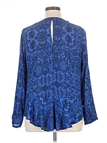 Jennifer Lopez Long Sleeve Blouse (view 2)