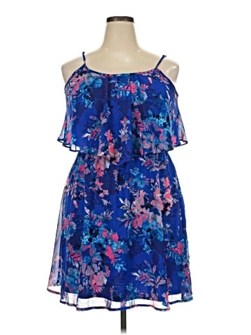 Xhilaration Cocktail Dress (view 1)