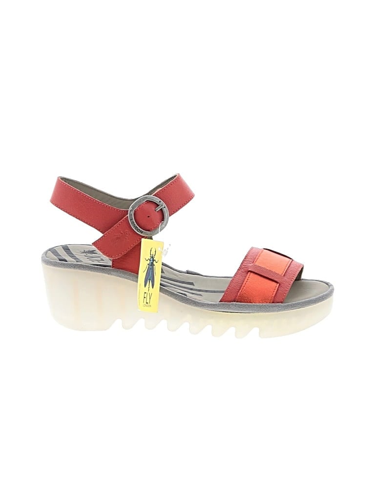 Pre-owned Fly London Sandals In Red