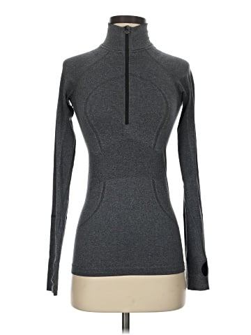 Lululemon Athletica Long Sleeve T-Shirt (view 1)
