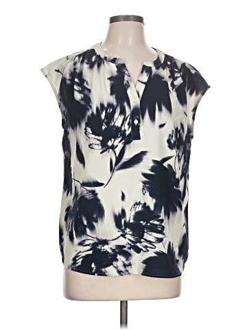 Simply Vera Vera Wang Sleeveless T-Shirt (view 1)