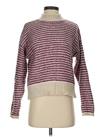 Forever 21 Pullover Sweater (view 1)