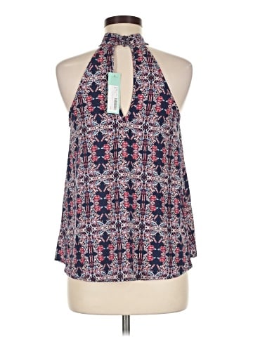 Le Lis Sleeveless Blouse (view 2)