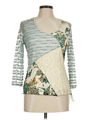 Nicola 3/4 Sleeve Top (view 1)