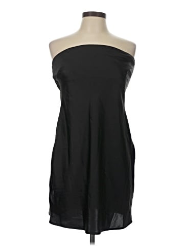 Urban Outfitters Cocktail Dress (view 1)