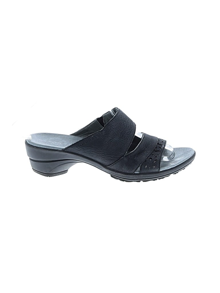 Pre-owned Merrell Sandals In Black