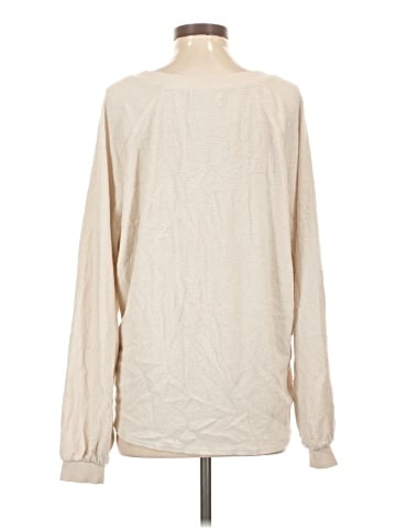 Urban Outfitters Long Sleeve T-Shirt (view 2)