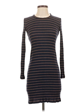 Amour Vert Casual Dress (view 1)