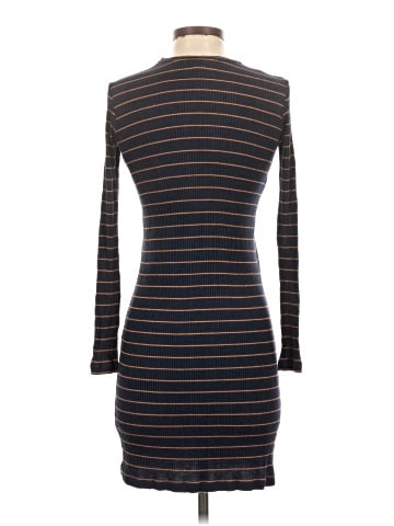 Amour Vert Casual Dress (view 2)