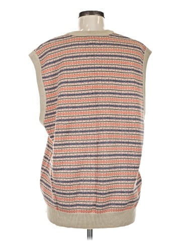 Paul Fredrick Sweater Vest (view 2)
