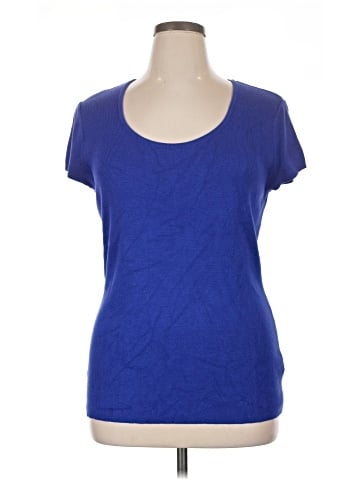 Liz Claiborne Short Sleeve T-Shirt (view 2)