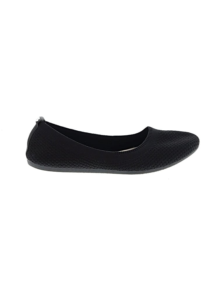 Pre-owned Danskin Flats In Black