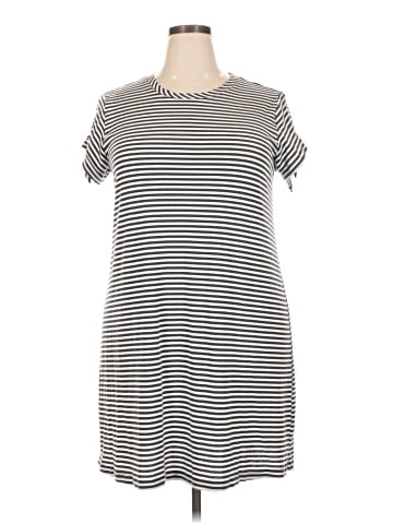 LC Lauren Conrad Casual Dress (view 1)