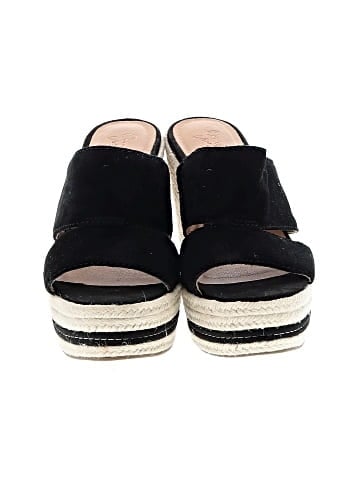 Crown Vintage Wedges (view 2)