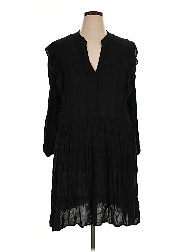 Pre-owned Amadi Casual Dress In Black