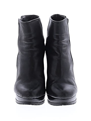 Gianni Bini Ankle Boots (view 2)