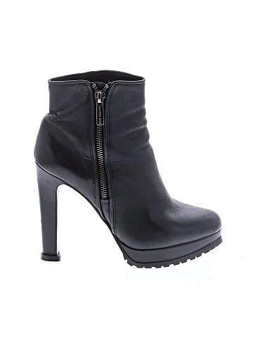 Gianni Bini Ankle Boots (view 1)