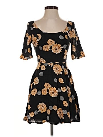 Minkpink Casual Dress (view 1)