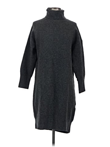 Uniqlo Casual Dress (view 1)