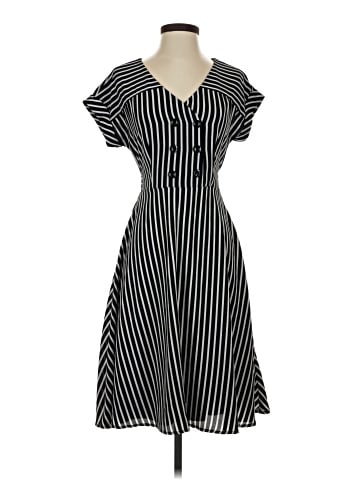 Roz & Ali Casual Dress (view 1)