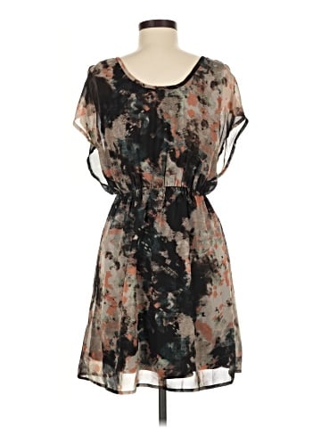 Olive and Oak Casual Dress (view 2)